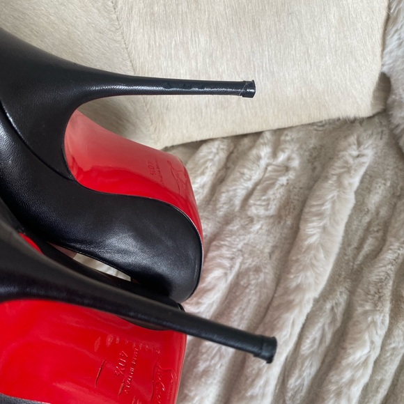 Christian Louboutin Black and Red Heels - Picture 4 of 10